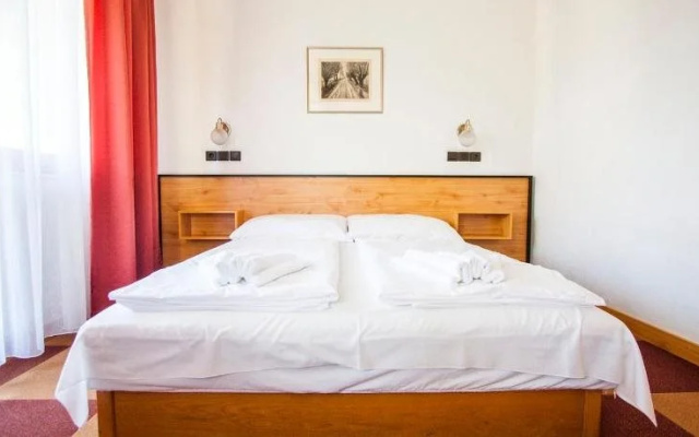 Dominika Apartman Hotel