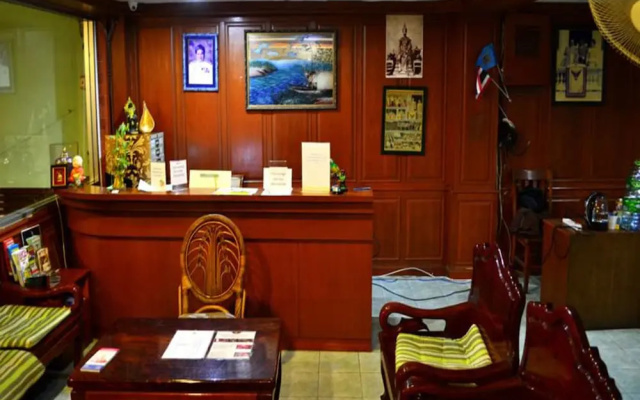 Hotel Welcome Everybody