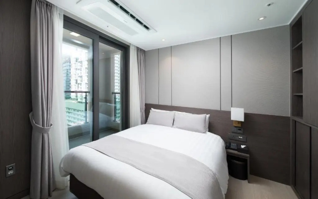 UTOP Boutique Hotel & Residence