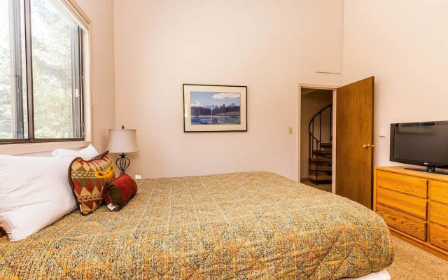 Flying Dutchman #1194 - 3 Br Condo