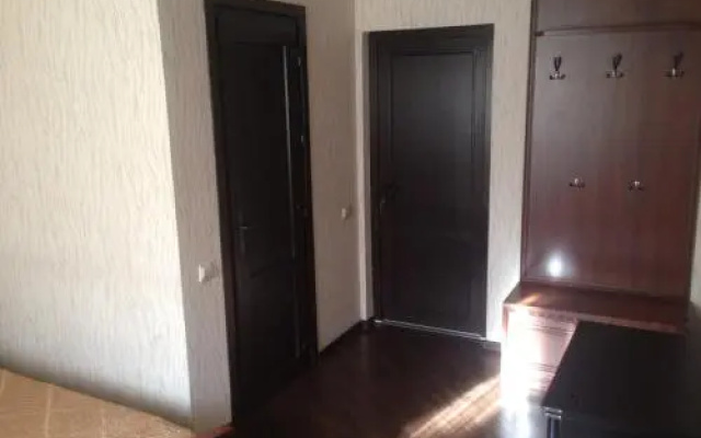 Guest house on Fadeyeva 184