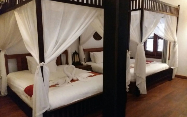 Royal Peacock Boutique Hotel