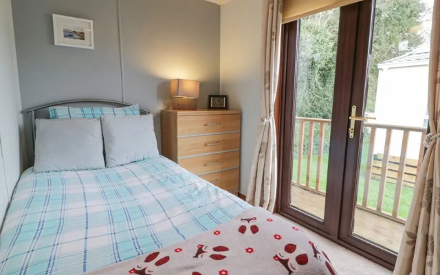 Roe Deer Lodge