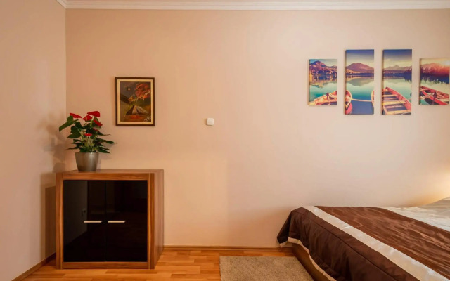 Santos 1214 Apartment