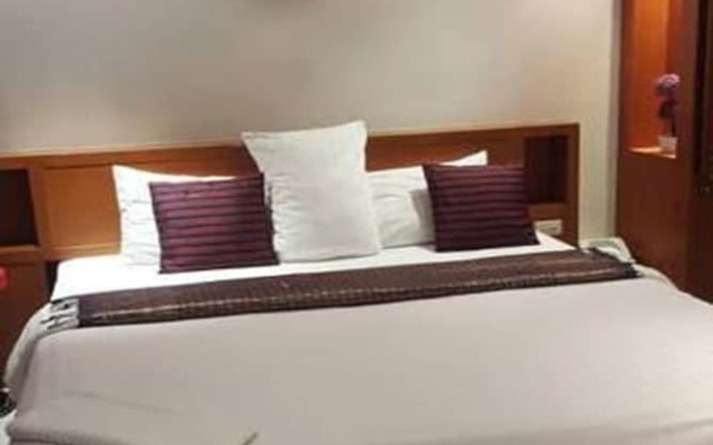 Galaxy Suites Pattaya Hotel