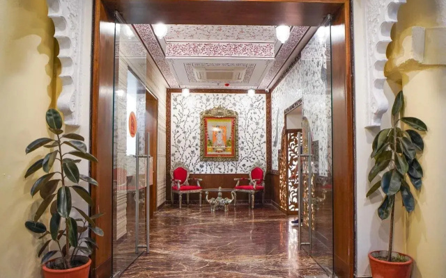 The Amar Mahal luxury boutique hotel near Fateh Sagar Lake Udaipur