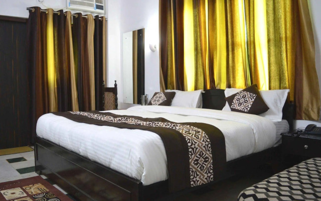 Hotel Priya