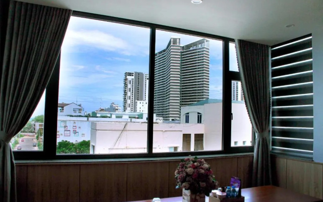 Ruby Luxury Hotel
