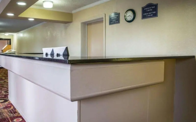 Rodeway Inn & Suites Plymouth