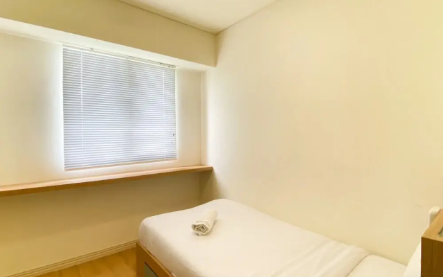 Comfort Living And Warm 3Br At Meikarta Apartment