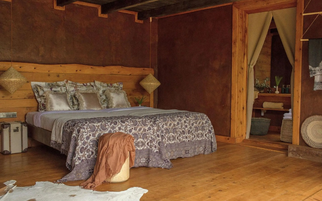 Olengoti Safari Camp - East Africa Camps