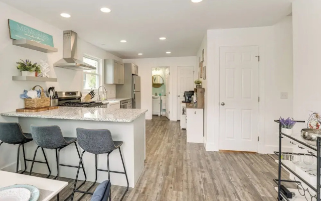 Walk to Downtown & Seneca Lake: Updated Retreat!