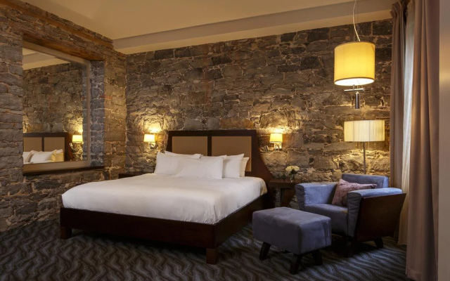 Hotel Nelligan