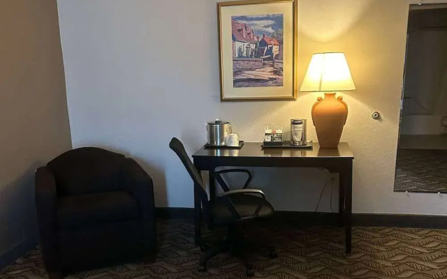 Quality Inn & Suites