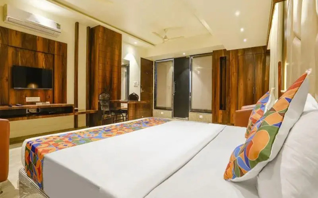Fabhotel Prime Majhali