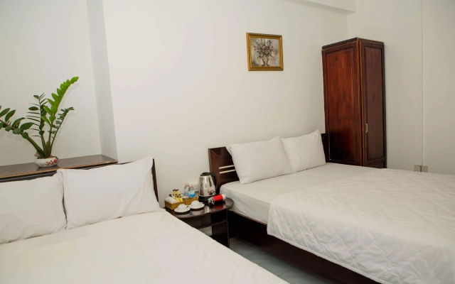 Emerald Hotel