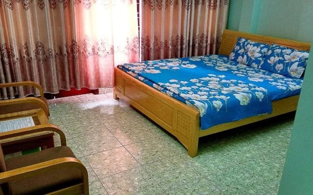 Son Ha Hotel