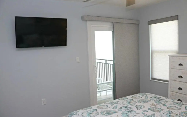 Island South 35