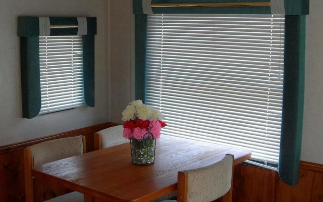 Pahrump RV Park & Lodging