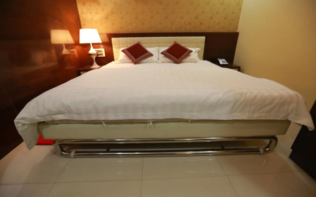 Hotel Swaraj Sarovar by OYO