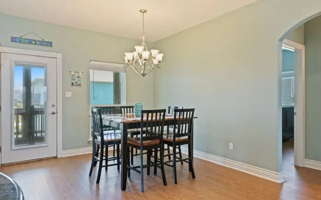 Pelican Post 3 Bedroom Home