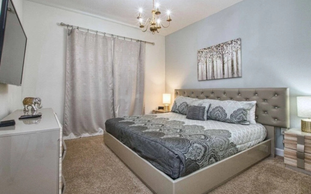 Storey Lake-6 Bedroom Pool -1651ST Home by RedAwning
