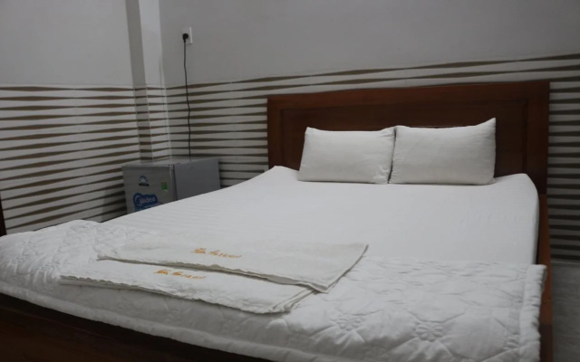 Van An 2 Hotel