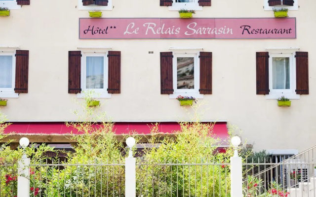 Logis Hotel Le Relais Sarrasin Rest. A La Table D'Alexandre