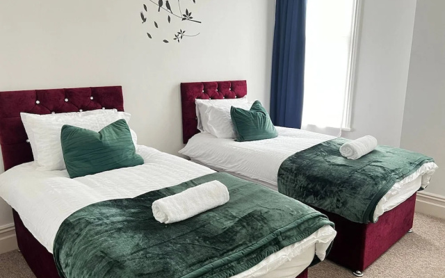 Spacious Haven Near The University of Leicester