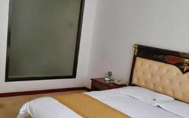 Longxiang Hotel