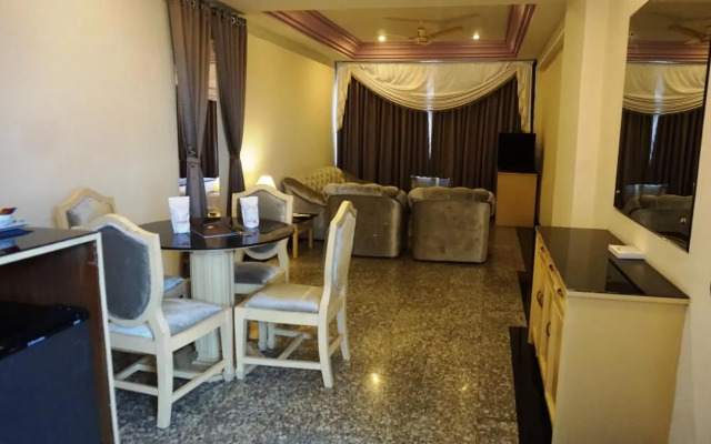 Hotel Poonja International