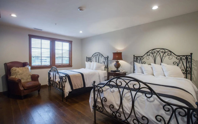 Silver Baron Lodge at Deer Valley