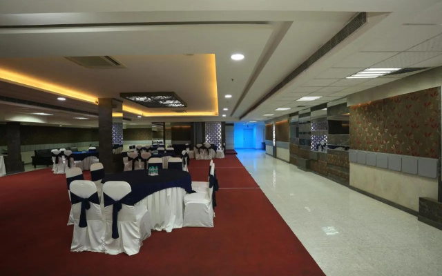 Hotel Hyphen Noida