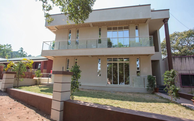 OYO 11483 Hotel Oakwood