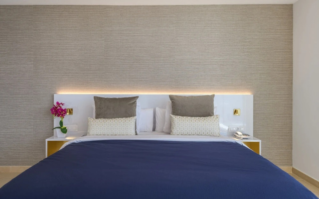Grand Horizon Luxury Boutique Suites