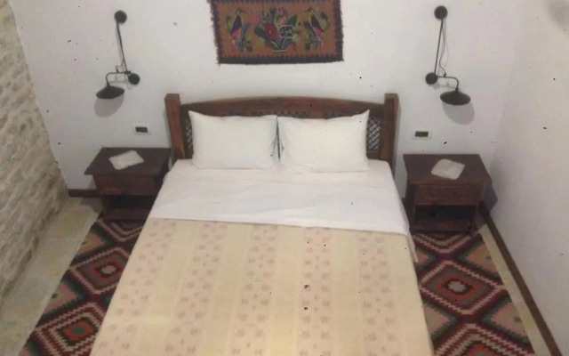 Konaku Guest house