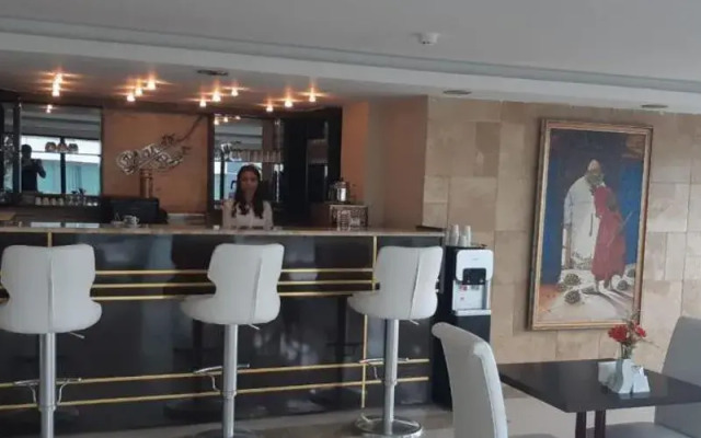 RZA Business Hotel