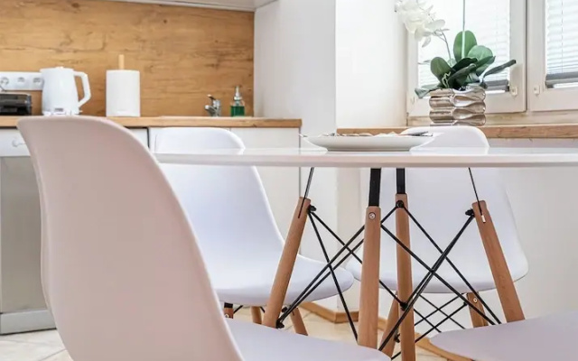 RentPlanet - Apartament Obrzeżna