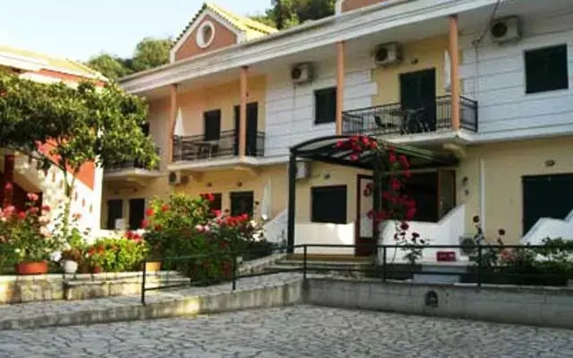 RosaNea Apartments