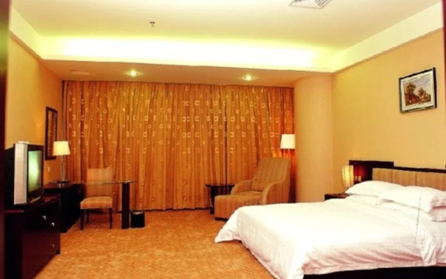 Yifeng Hotel