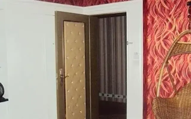 Oasis Hotel