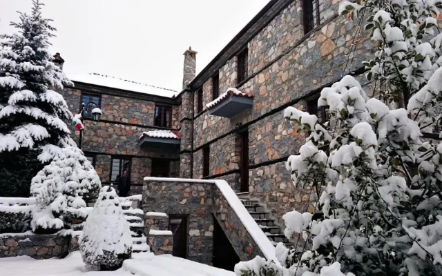 Luxurious Residence at the Village Square