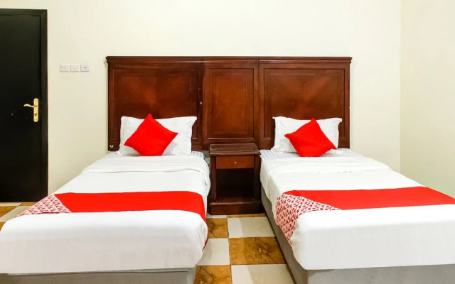 OYO 492 Rose Plaza For Housing Units