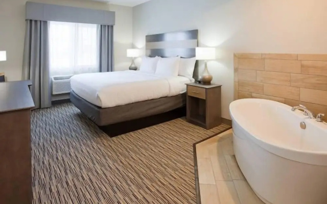 GrandStay Hotel & Suites
