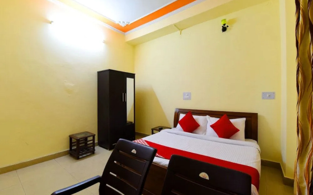 OYO 12826 Hotel Himgiri