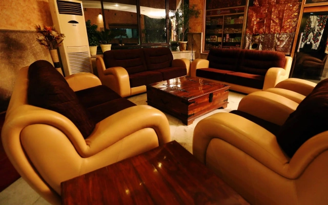 Hotel Devi Grand