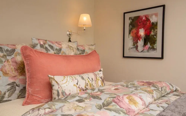 Dunbar House Inn and Event Property