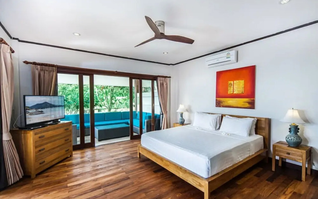 4 Bedroom Pool Villa Near Samrong Beach