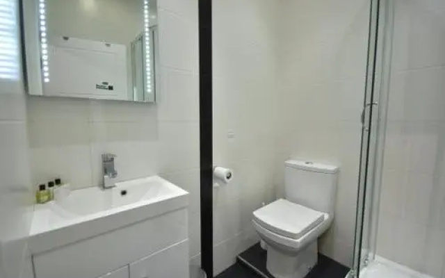 2 Soho Apartments (1st floor)
