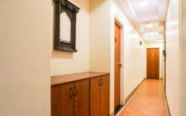 Super Townhouse Oak Prabhat Road